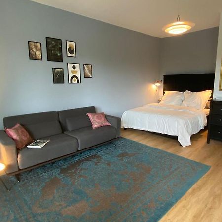 Beautiful Apartment With Balcony Berlin Eksteriør bilde
