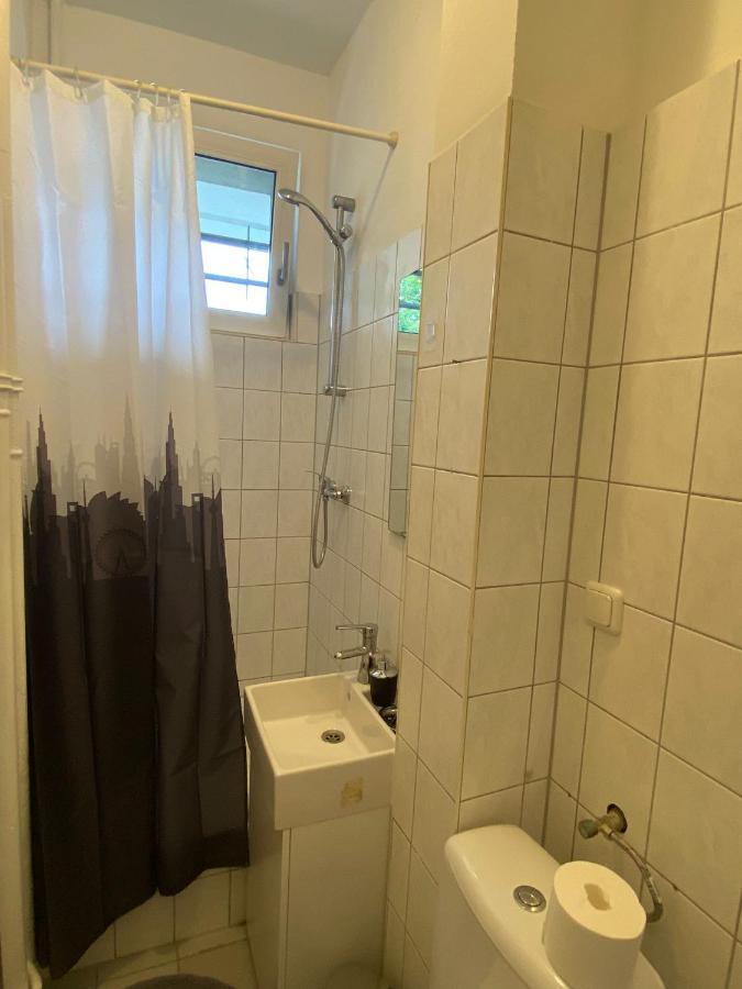 Beautiful Apartment With Balcony Berlin Eksteriør bilde